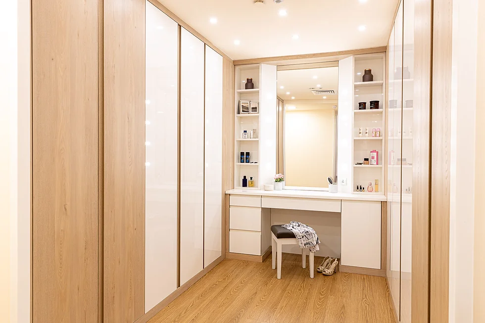 Light-Shaded and Single Colored Wardrobes